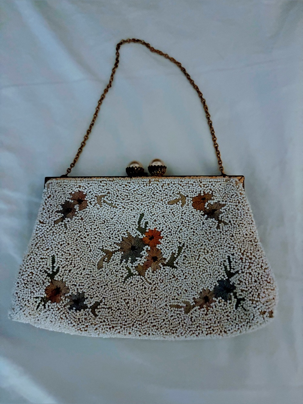 White Beaded Floral Evening Clutch with Gold Chain